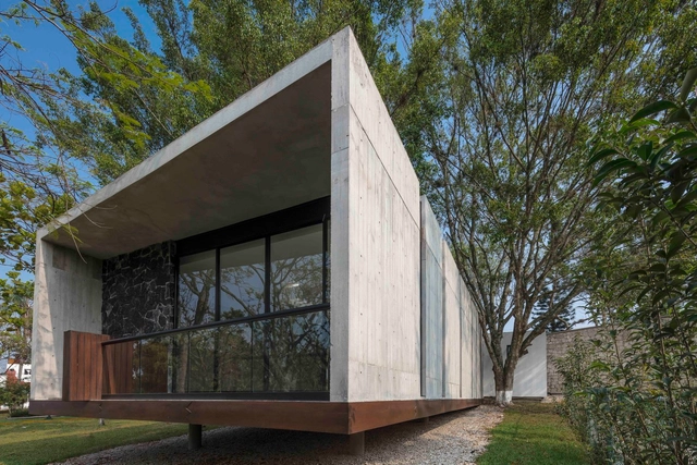 Casa del Abuelo / Taller DIEZ 05 - Centro Para La Tercera Edad, Jardín, Fachada