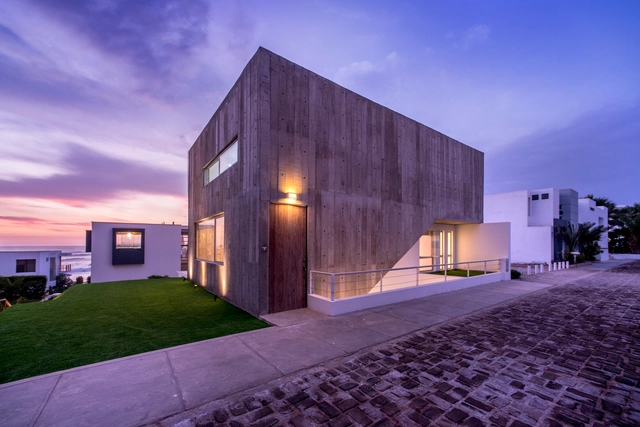 Casa Playa Escondida / SOMA Lima - Casas, Fachada, Puerta