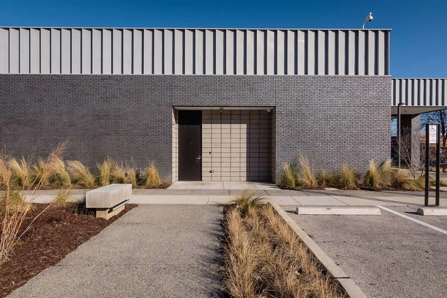 Orion Federal Credit  / archimania - Bank, Garden, Facade, Door