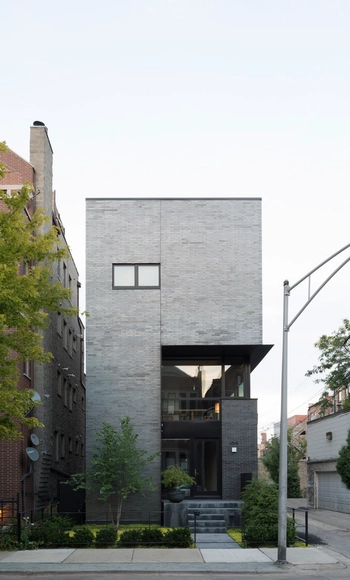 Cut Triplex Townhouse  / SPACECUTTER - Houses, Facade, Door