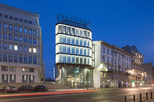 Office and Retail Building Nowy Świat 2.0  / AMC – Andrzej M. Chołdzyński  - Retail , Facade, Cityscape