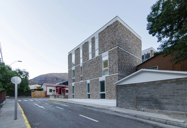 Alto del Carmen Town Hall / Espiral + Iglesis-Prat Arquitectos - Exterior Photography, Town & City Hall, Facade