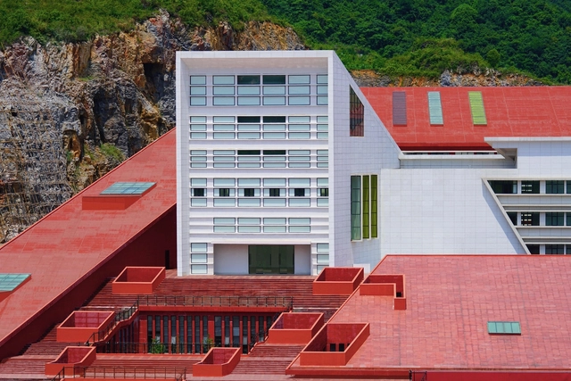 Guizhou Firestation / West-line studio - Fire Station, Facade, Stairs, Door