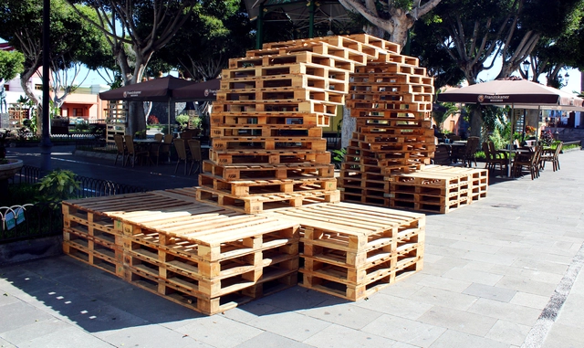 Estudiantes desarrollan arquitectura efímera para el Festival de Cine Medioambiental de Canarias - Imagen Principal