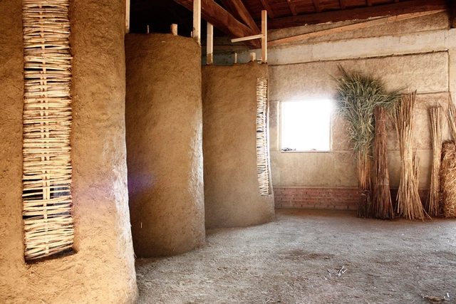 Workshop en Italia levanta estructuras en tierra para rescatar y visibilizar tradiciones constructivas - Sustentabilidad