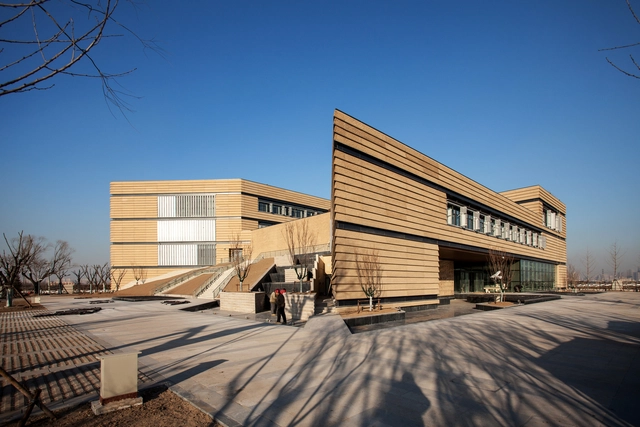 节能表皮实验：中建新塘展示中心 / 天津市天友建筑设计股份有限公司 - 展览中心