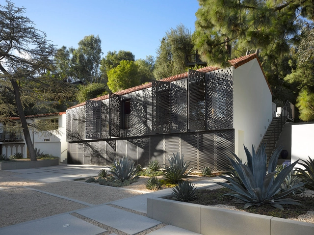 Morgan Phoa Library and Residence / Zoltan E. Pali  + SPF: architects - Exterior Photography, Refurbishment, Garden, Facade