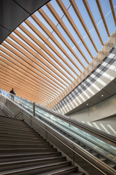 Porte Marguerite de Navarre / 169 architecture - Estación De Metro