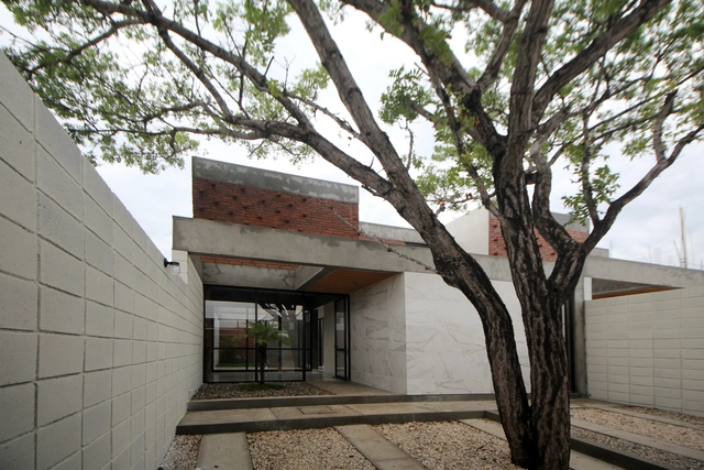 Casa Caoba / Apaloosa Arquitectos - Casas, Fachada
