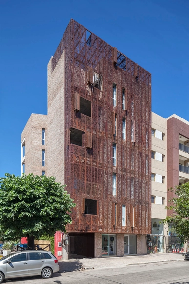 Edificio VV / Ciudad y arquitectura - Apartamentos
