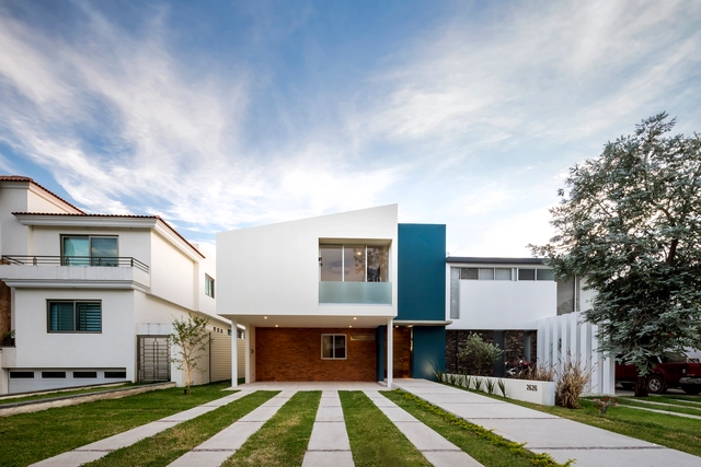 Casa Valle / SVM Arquitectos - Casas