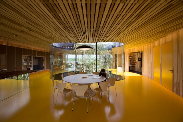 Centro Maggie de Oldham / dRMM - Interiores De Arquitetura Para A Saúde