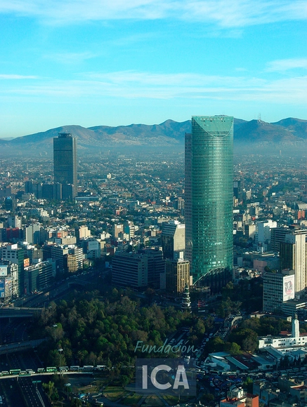 Clásicos de la Arquitectura: Torre Mayor - Imagen Principal