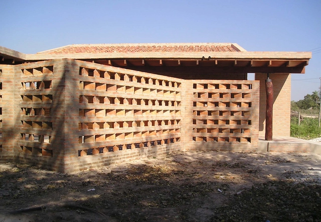 Cynthia Solís Patri: los materiales locales en el paisaje natural de Paraguay - Imagen Principal