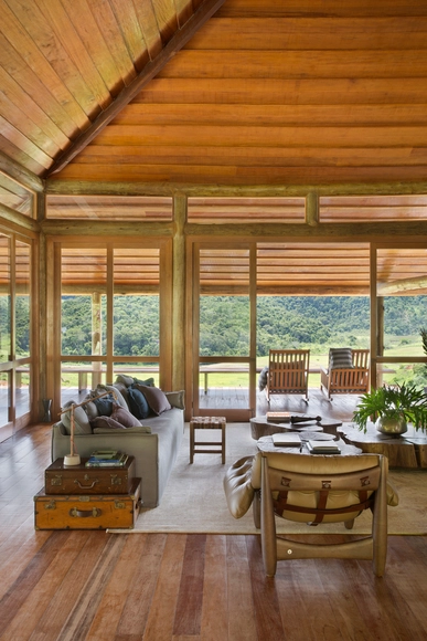 Hacienda Naciente / Gisele Taranto Arquitetura - Casas
