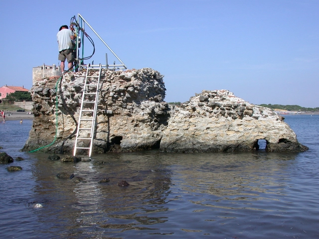Cientistas descobrem o segredo por trás da resistência do concreto romano  - Imagem de Destaque