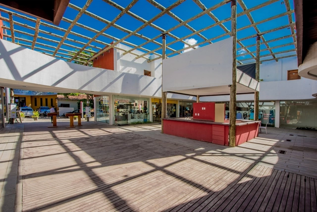 Shopping Villa da Pipa / Teófilo Otoni Arquitetura - Shopping