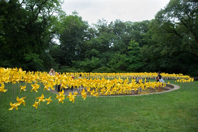 Brooklyn's Prospect Park Gets Covered in Thousands of Pinwheels for its 150th Anniversary - Featured Image