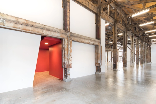 Pipe Shop Venue at the Shipyards / Proscenium Architecture + Interiors Inc - Adaptive Reuse, Beam, Column