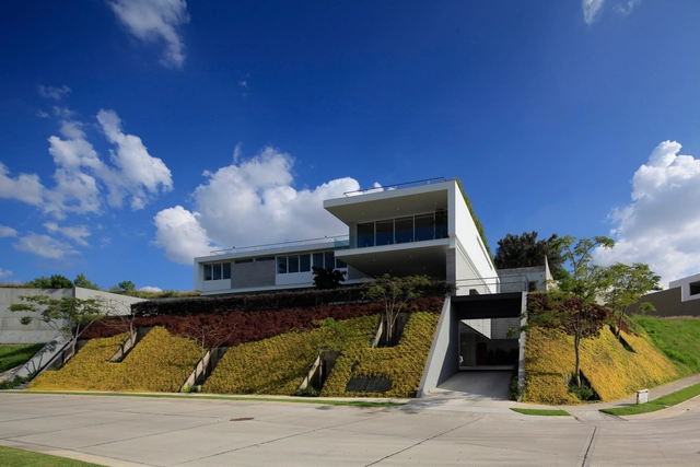 Casa BR / Hernández Silva Arquitectos - Casas, Fachada, Escaleras