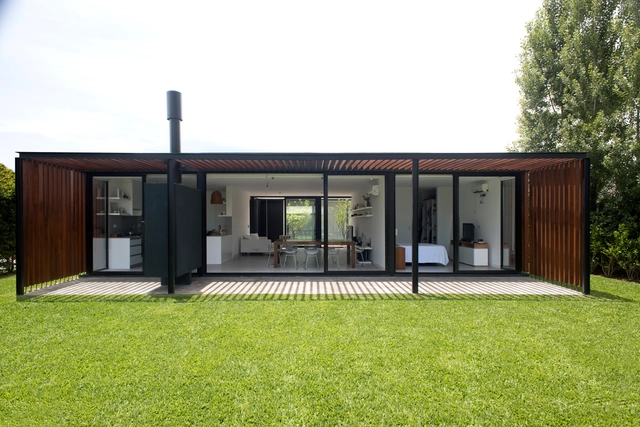 House 2LH / Luciano Kruk - Houses, Garden, Facade, Door