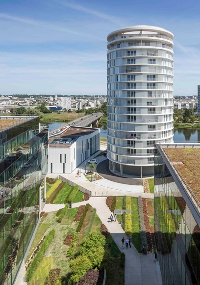 Tour Lumière / Jacques Ferrier Architecture - Apartamentos