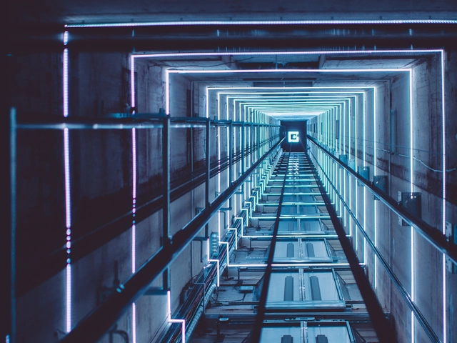 Como as novas tecnologias estão transformando as conversas de elevador em coisas do passado - Imagem de Destaque