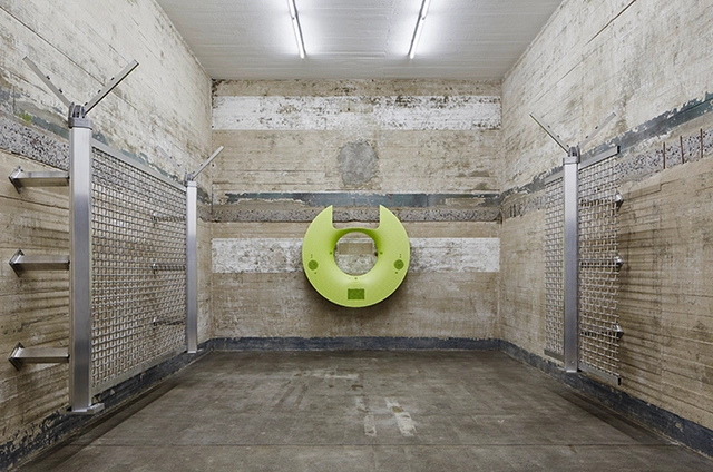 La particular historia del búnker nazi que alberga obras de arte contemporáneo en 80 salas de hormigón en Berlín - Imagen Principal
