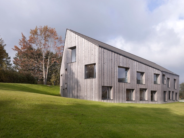 La Branche Home for the Disabled / Boegli Kramp Architekten - Healthcare Architecture, Facade