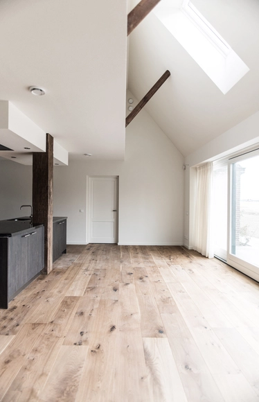 穿越两个世纪的风貌变迁：Farmhouse Oudeblidtzijl / Lautenbag Architectuur - 更新项目