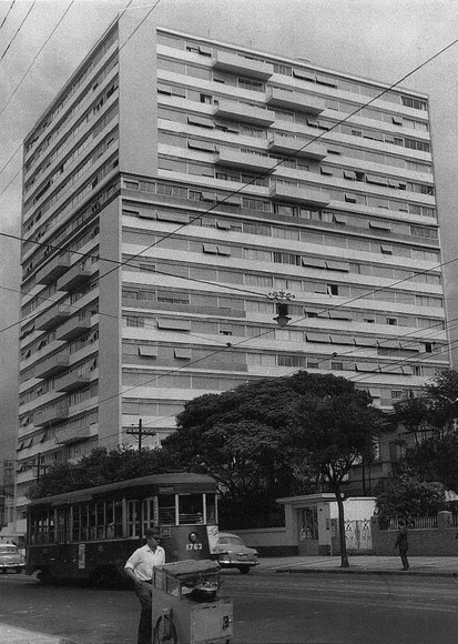 Clássicos da Arquitetura: Edifício Três Marias / Abelardo Riedy de Souza - Fachada