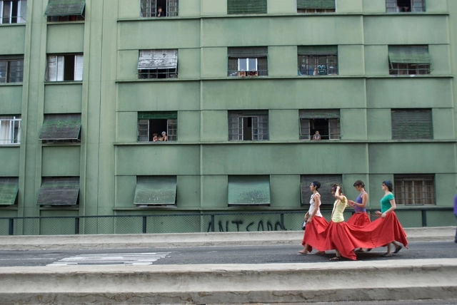 Atos gráficos: táticas para a construção de identidades visuais na cidade. - Imagem de Destaque