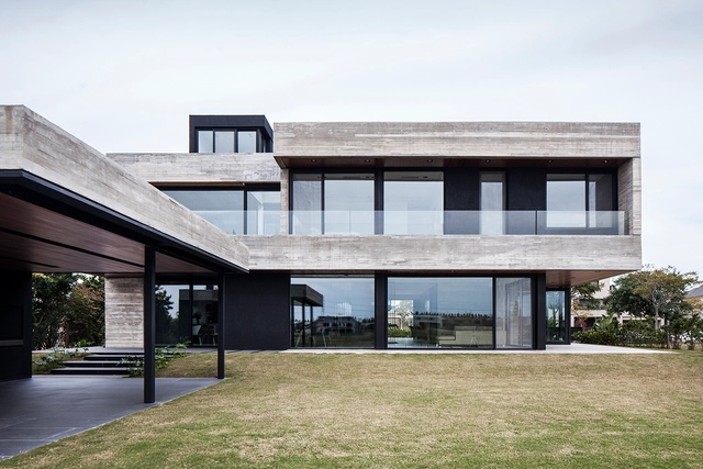 Casa FSY / Remy Arquitectos - Casas
