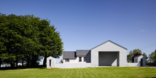 Extension to Primary School / Paul Dillon Architects - Extension, Garden, Door, Facade