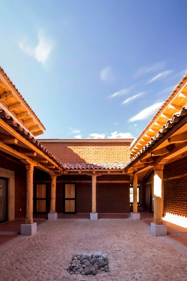Casa K’umanchikua / Moro Taller de Arquitectura - Casas