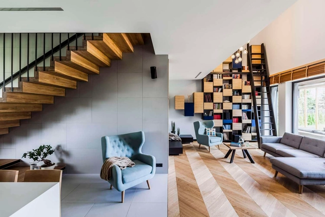La Casa Propia / ZONA Architekci - Casas