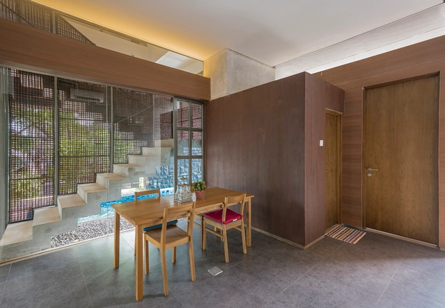 堆叠住宅：藤条编织未来起居模式 Cilandak Stackhouse  / Atelier Riri - 独立住宅