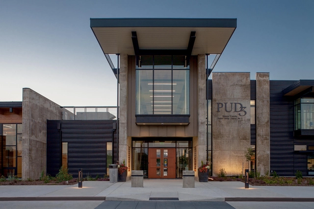 Centro de Operaciones John’s Prairie / TCF Architecture - Arquitectura Industrial