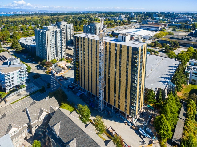Maior arranha-céu de madeira do mundo é concluído em Vancouver - Imagem de Destaque
