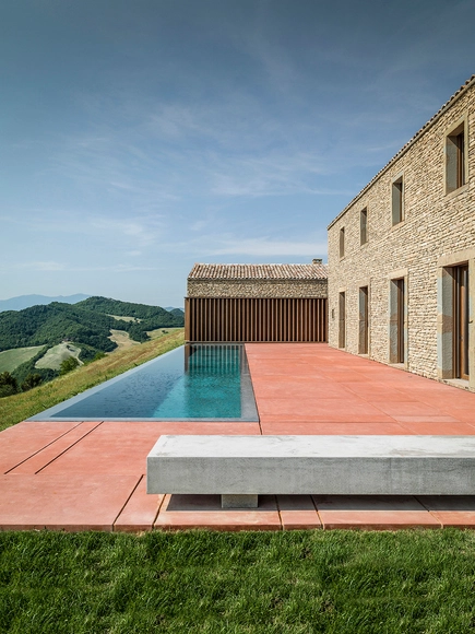 Casa AP Urbino / GGA gardini gibertini architects - Casas