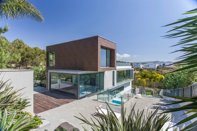 Casa Siena  / Guillem Carrera - Casas