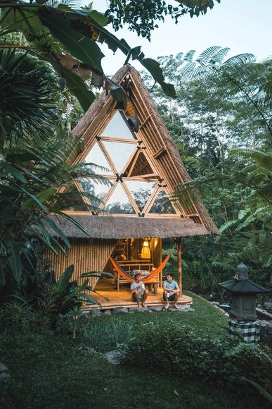 Hideout / Studio WNA - Obras De Pequeña Escala