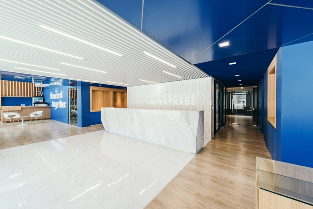 Dplus Intertrade 总部办公室，每一个角落都是不一样的风景 / Pure Architect - 办公室室内