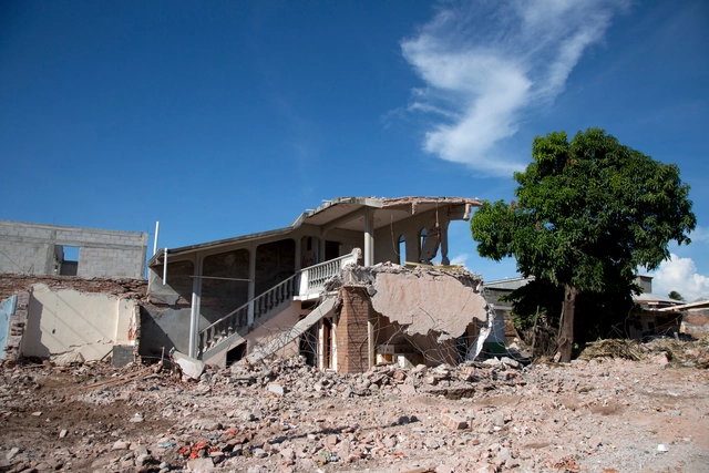 El sismo del 7 de septiembre en México: olvido, reconstrucción y negocio - Imagen Principal