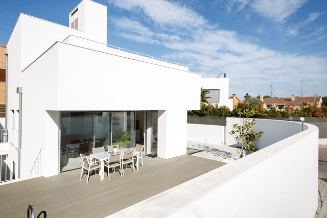 Vivienda ECCN en Barrio Montecanal / Ingennus Urban Consulting - Sustentabilidad