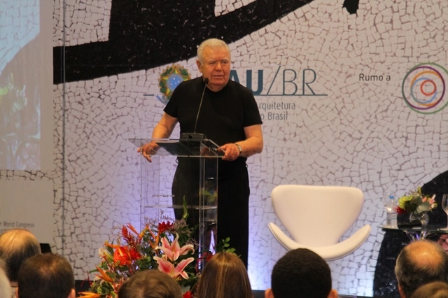 Jaime Lerner: Arquitetos precisam ter coragem de fazer coisas simples e imperfeitas - Imagem de Destaque