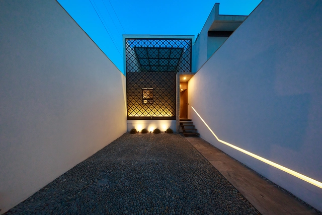 La Casita / Tres Más Dos Arquitectos - Casas, Escaleras, Fachada, Barandas
