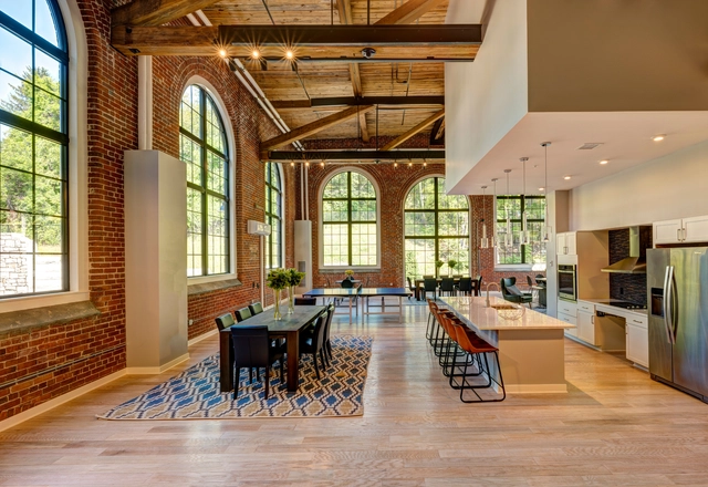 Yarn Works / The Architectural Team - Restauração