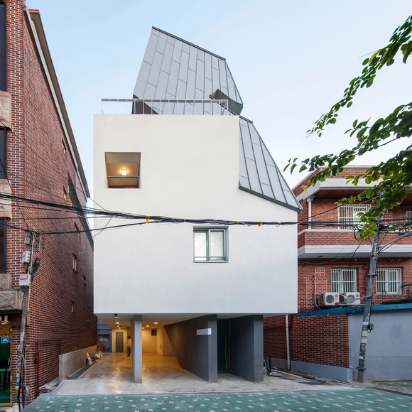 Fighting House / studio_suspicion - Housing, Facade, Stairs