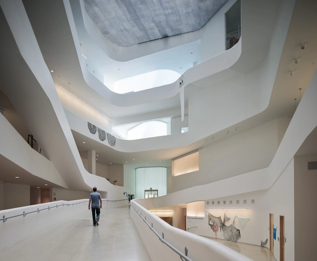 Steven Holl's University of Iowa Visual Arts Building Through the Lens of Aaron Dougherty - Featured Image